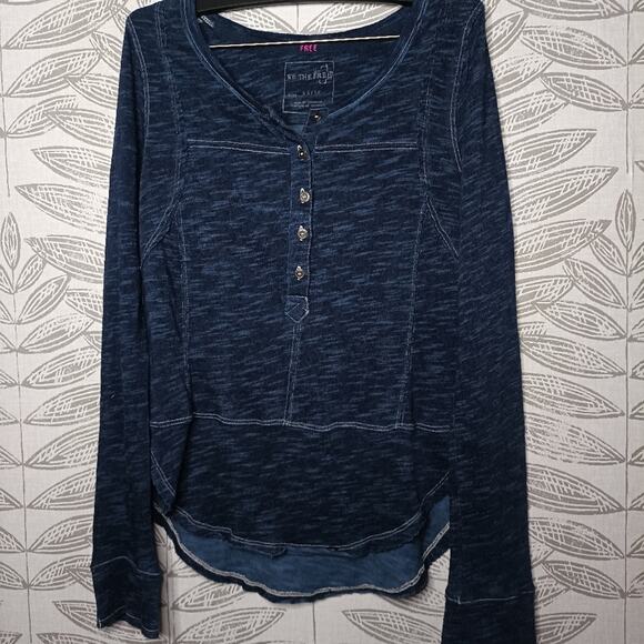 Free People Naya Henley Scoop Neck Navy Blue Boho - Picture 1 of 8